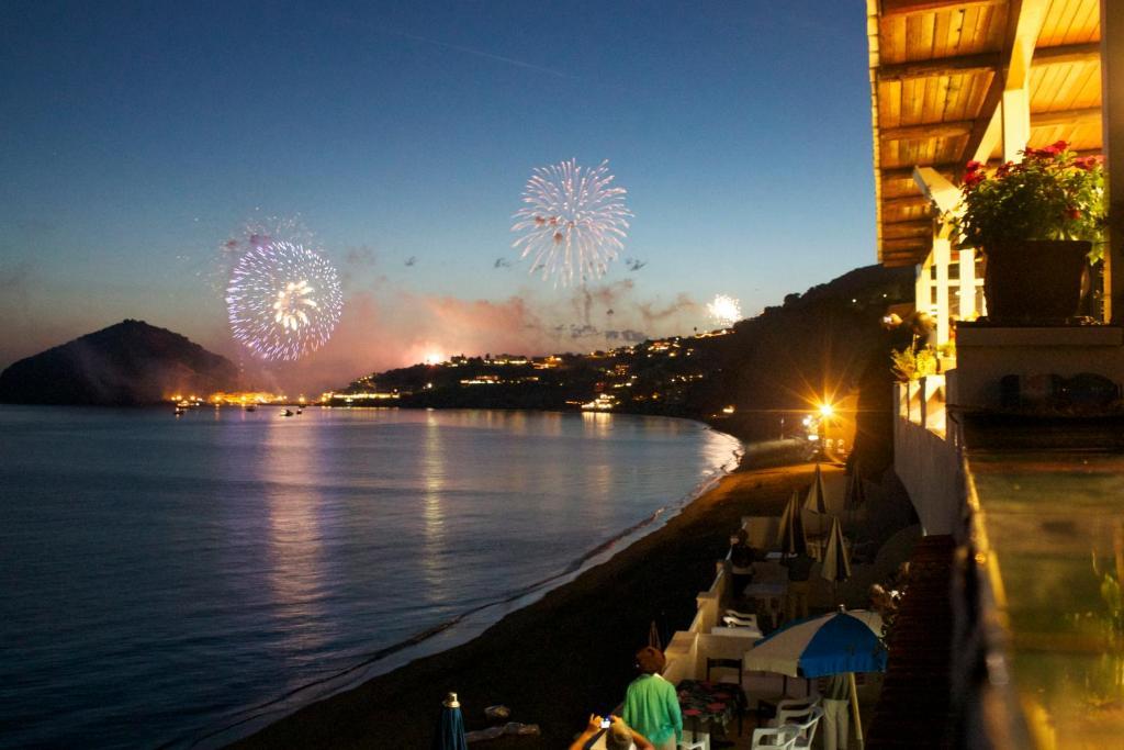 Hotel La Gondola Barano d'Ischia Bagian luar foto